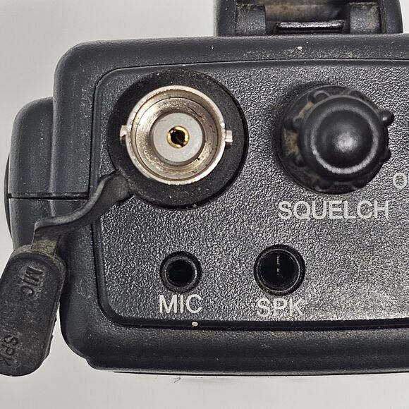 RadioShack Citizens Band CB Transceiver – Untested, No Charger, As-Is - Picture 12 of 13